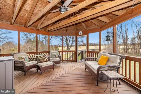 Exterior - 17918 Hickman St, Poolesville, MD 20837 photo 2 of 19