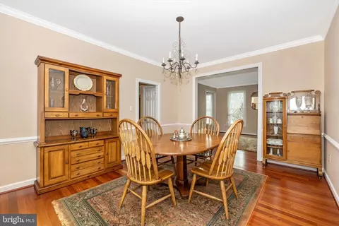 Dining - 17918 Hickman St, Poolesville, MD 20837 photo 2 of 4