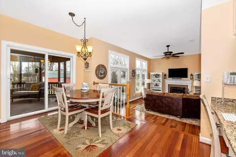 Dining - 17918 Hickman St, Poolesville, MD 20837 photo 4 of 4