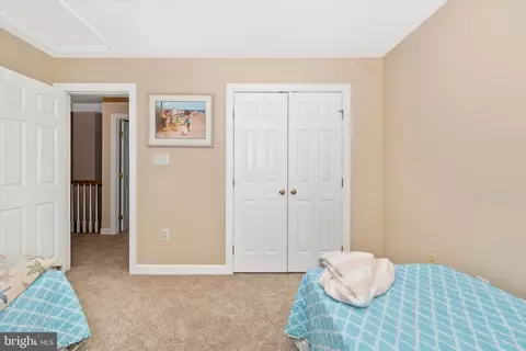 Bedroom - 17918 Hickman St, Poolesville, MD 20837 photo 9 of 10