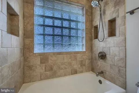 Bath - 9715 Saxony Rd, Silver Spring, MD 20910 photo 2 of 5