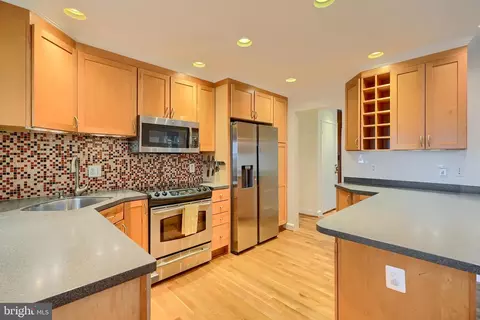 Kitchen - 9715 Saxony Rd, Silver Spring, MD 20910 photo 2 of 2