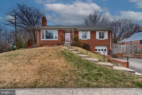 9715 Saxony Rd, Silver Spring, MD 20910