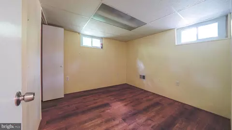 Bedroom - 3005 Newton St, Silver Spring, MD 20902 photo 3 of 3