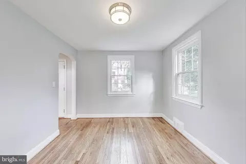 9312 Walden Rd, Silver Spring, MD 20901 photo 9