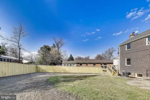 9312 Walden Rd, Silver Spring, MD 20901 photo 37