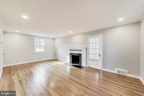 9312 Walden Rd, Silver Spring, MD 20901 photo 7