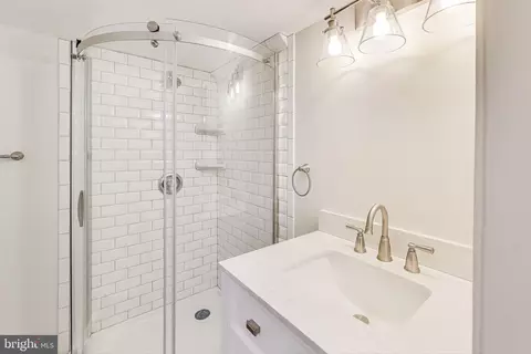 9312 Walden Rd, Silver Spring, MD 20901 photo 28