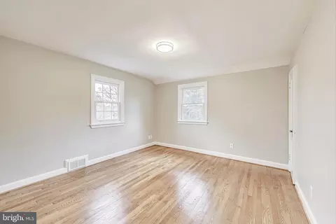 9312 Walden Rd, Silver Spring, MD 20901 photo 17
