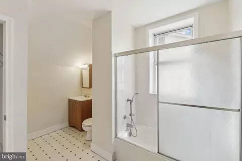 2311 Michigan Ave, Silver Spring, MD 20910 photo 17