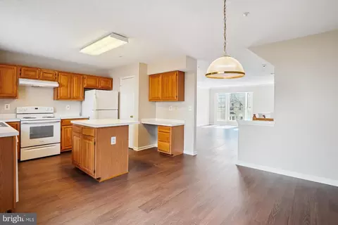 2317 Massanutten Dr, Silver Spring, MD 20906 photo 9