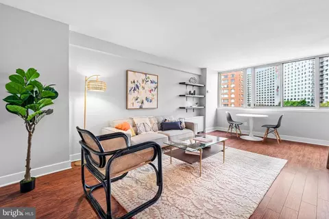 1220 Blair Mill Rd #304, Silver Spring, MD 20910