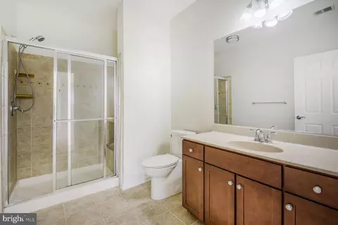 Bath - 3850 Clara Downey Ave #24, Silver Spring, MD 20906 photo 1 of 1