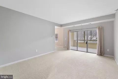 14805 Pennfield Cir #104, Silver Spring, MD 20906 photo 24