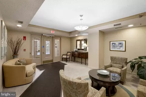 14805 Pennfield Cir #104, Silver Spring, MD 20906 photo 36