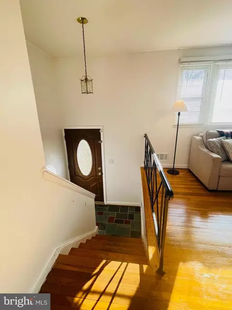 Entry Way - 15229 Barnesville Rd, Boyds, MD 20841 photo 1 of 2