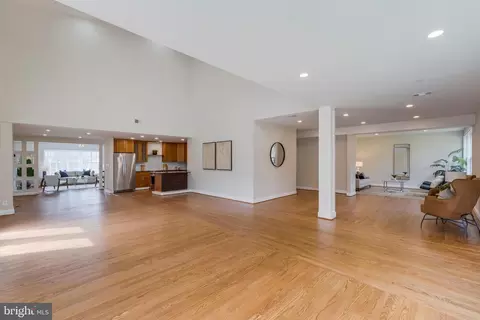 Living - 15001 Peach Orchard Rd, Silver Spring, MD 20905 photo 9 of 21