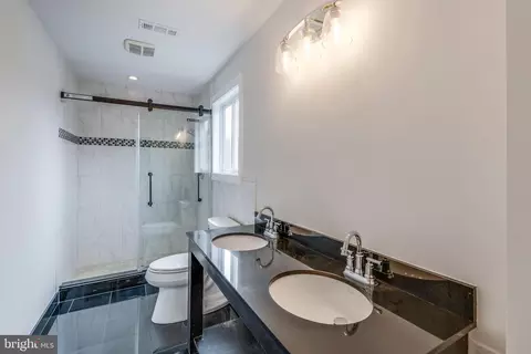 Bath - 15001 Peach Orchard Rd, Silver Spring, MD 20905 photo 7 of 8