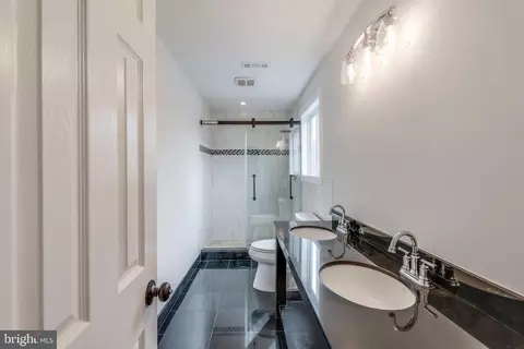 Bath - 15001 Peach Orchard Rd, Silver Spring, MD 20905 photo 6 of 8