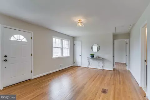 Entry Way - 15001 Peach Orchard Rd, Silver Spring, MD 20905 photo 1 of 7