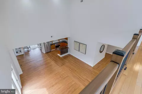 Entry Way - 15001 Peach Orchard Rd, Silver Spring, MD 20905 photo 6 of 7