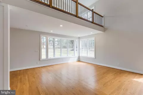 Living - 15001 Peach Orchard Rd, Silver Spring, MD 20905 photo 13 of 21