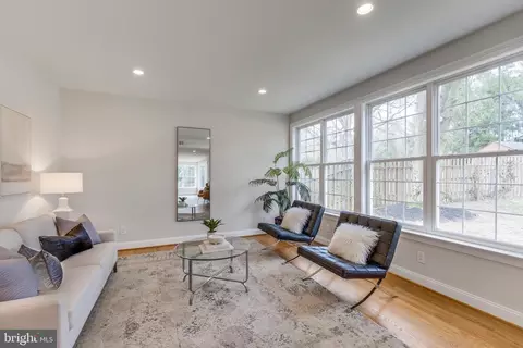 Living - 15001 Peach Orchard Rd, Silver Spring, MD 20905 photo 7 of 21