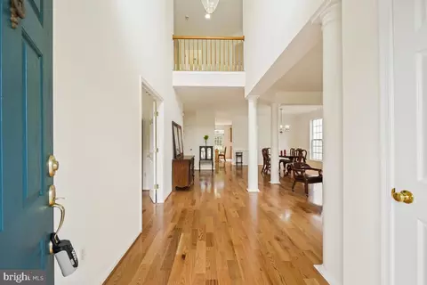 18521 Cornflower Rd, Boyds, MD 20841 photo 2