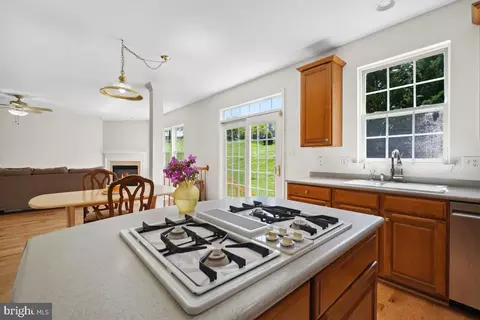 18521 Cornflower Rd, Boyds, MD 20841 photo 11