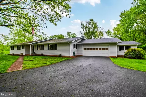 8012 Exodus Dr, Gaithersburg, MD 20882