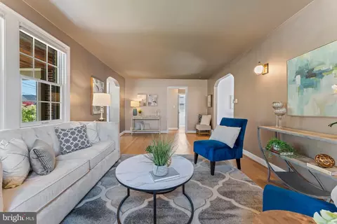 9906 Rogart Rd, Silver Spring, MD 20901 photo 11