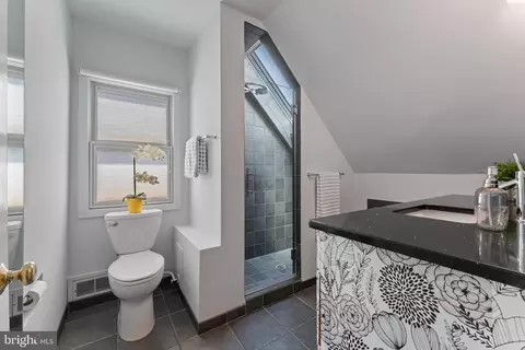 9906 Rogart Rd, Silver Spring, MD 20901 photo 41