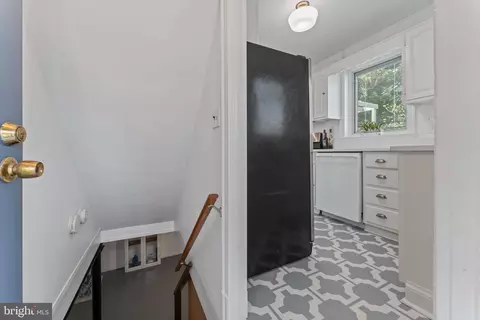 9906 Rogart Rd, Silver Spring, MD 20901 photo 20