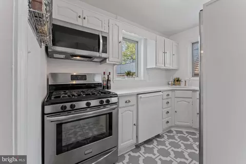 9906 Rogart Rd, Silver Spring, MD 20901 photo 17