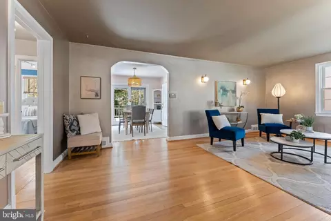 9906 Rogart Rd, Silver Spring, MD 20901 photo 7