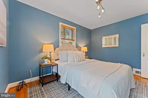 9906 Rogart Rd, Silver Spring, MD 20901 photo 23