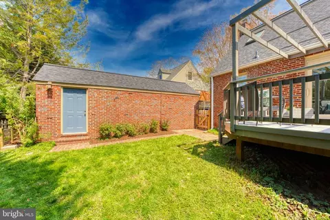 9906 Rogart Rd, Silver Spring, MD 20901 photo 63