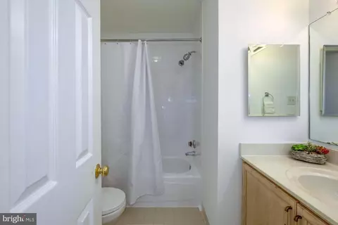 1709 Leighton Wood Ln, Silver Spring, MD 20910 photo 38