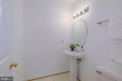 1709 Leighton Wood Ln, Silver Spring, MD 20910 photo 46