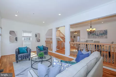 1709 Leighton Wood Ln, Silver Spring, MD 20910