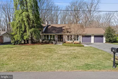 Exterior - 359 Scott Dr, Silver Spring, MD 20904 photo 2 of 11