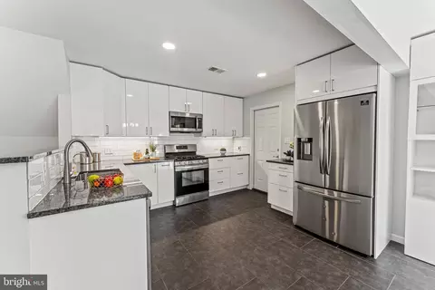 Kitchen - 359 Scott Dr, Silver Spring, MD 20904 photo 1 of 5
