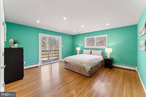 Bedroom - 359 Scott Dr, Silver Spring, MD 20904 photo 1 of 8