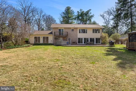 Exterior - 359 Scott Dr, Silver Spring, MD 20904 photo 8 of 11