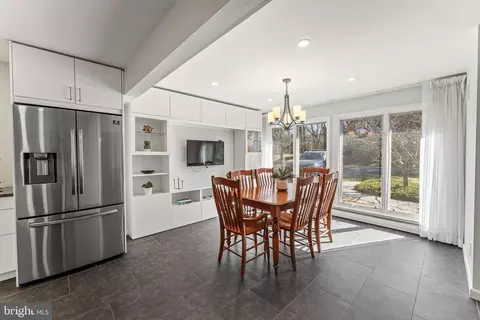 Dining - 359 Scott Dr, Silver Spring, MD 20904 photo 1 of 3