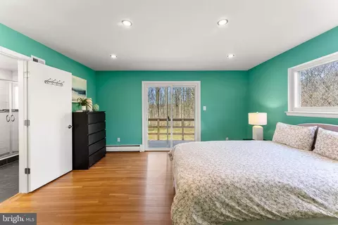Bedroom - 359 Scott Dr, Silver Spring, MD 20904 photo 3 of 8