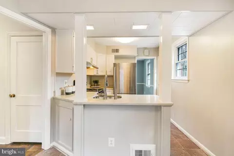 9213 Bradford Rd, Silver Spring, MD 20901 photo 21