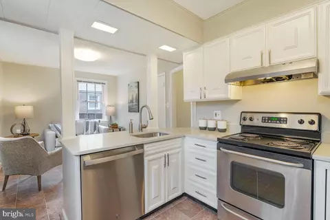 9213 Bradford Rd, Silver Spring, MD 20901 photo 15