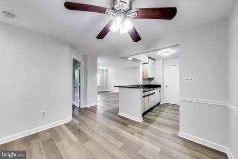 3321 Sir Thomas Dr #12, Silver Spring, MD 20904 photo 4