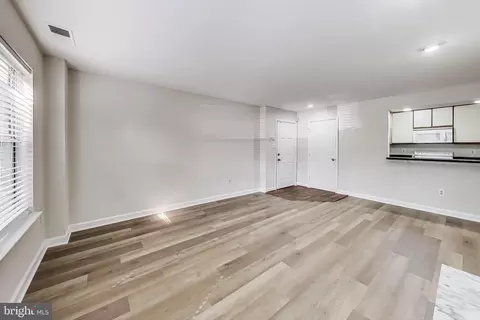 3321 Sir Thomas Dr #12, Silver Spring, MD 20904 photo 6